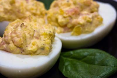 deviled eggs with smoked salmon