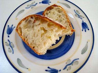sliced plain no-knead bread